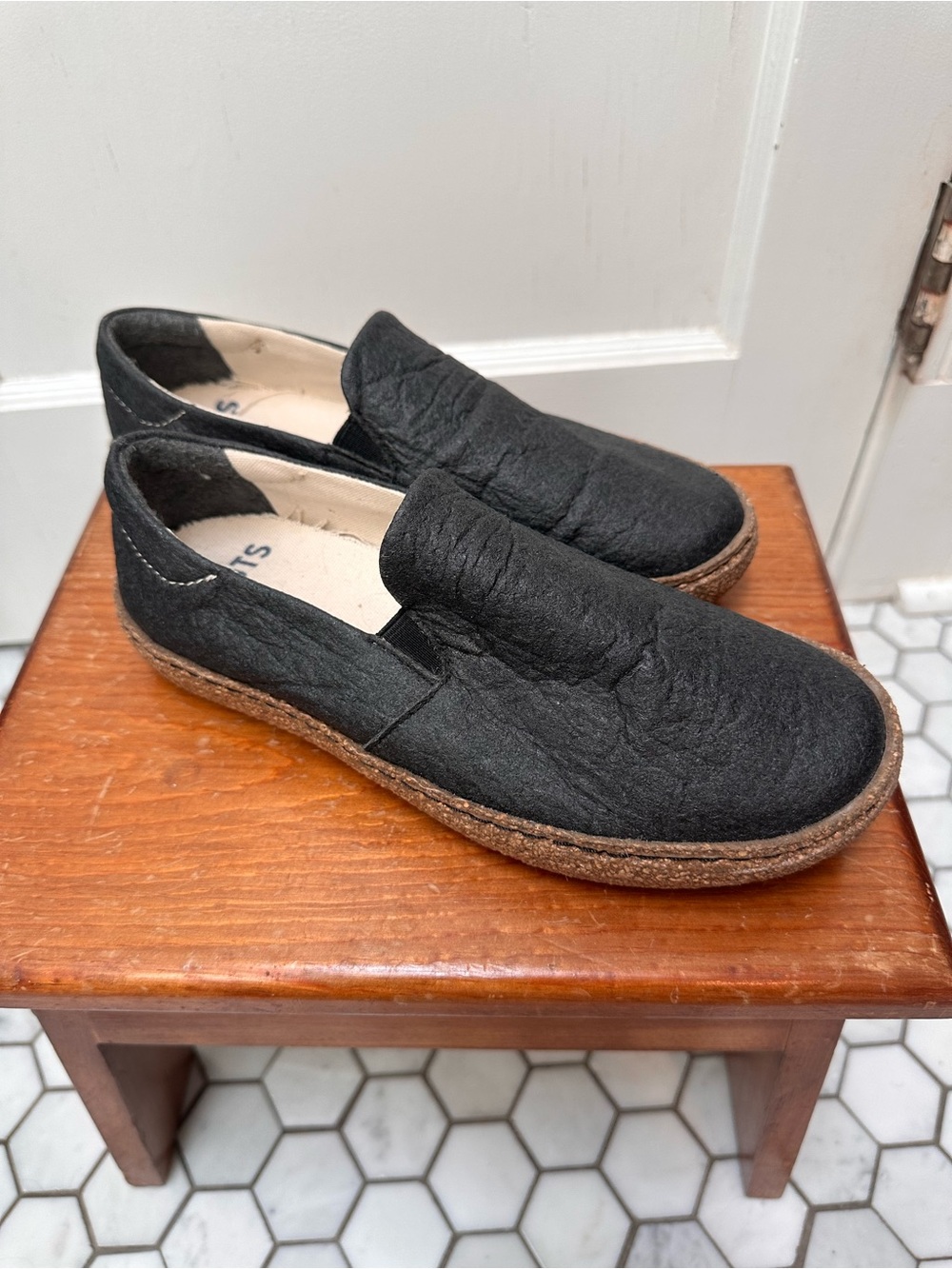 NWOT Women’s Scoots - Vegan Plant Based Slip-On Loafers with Cork-Style Sole